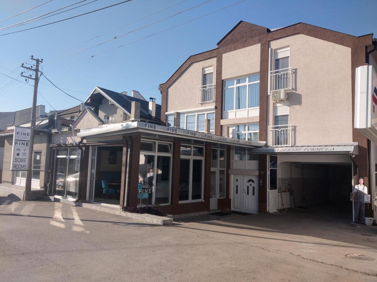 Fine Suites Ni Eksteriør bilde