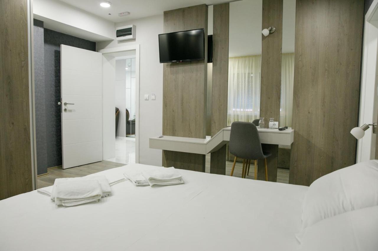 Fine Suites Ni Eksteriør bilde